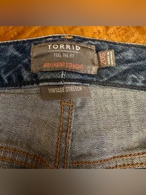 Torrid Vintage Stretch Boyfriend Straight Classic Blue Women’s Jeans - 20 Short